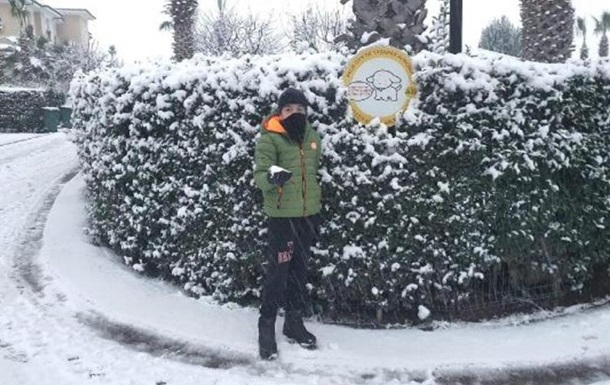 В Антальї випав сніг уперше за 29 років