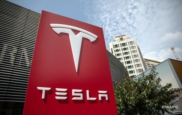 Tesla отримала рекордний прибуток за минулий рік