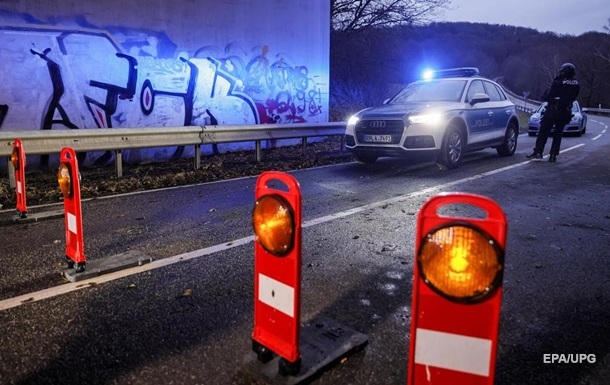 У Німеччині затримано підозрюваних у вбивстві двох поліцейських