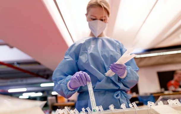 Число виявлених заражень коронавірусом у Німеччині перевищило 10 мільйонів