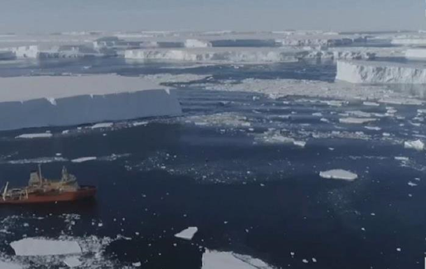 В Антарктиді руйнується  льодовик судного дня 