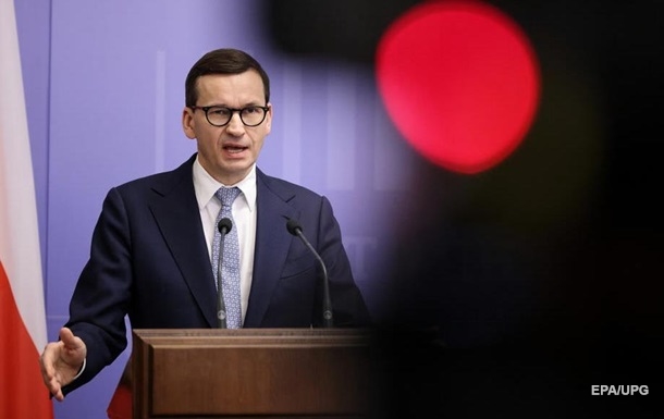 Польша начинает поставки вооружения в Украину на следующей неделе 