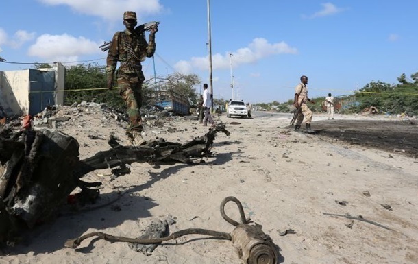 Десять людей стали жертвами вибуху міни у Сомалі