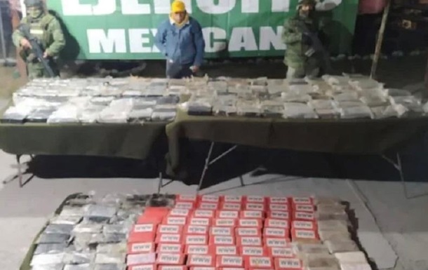 У Мексиці конфіскували 300 кг кокаїну