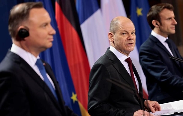 ФРН, Франція та Польща виступили зі спільною заявою до Росії