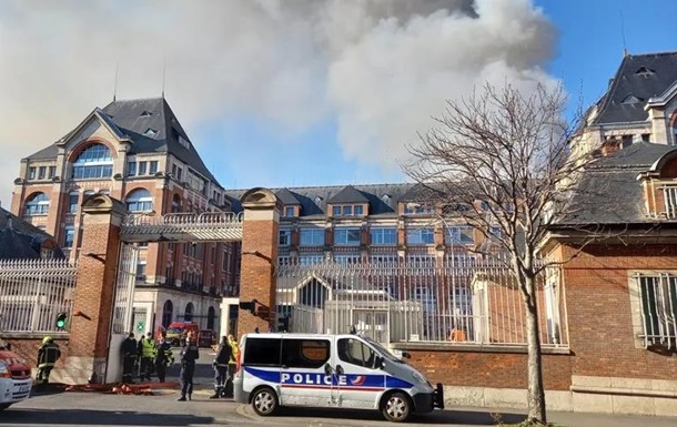 У Франції виникла пожежа на банкнотній фабриці