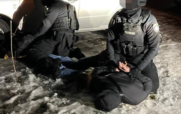 У Києві затримали трьох поліцейських за викрадення людини