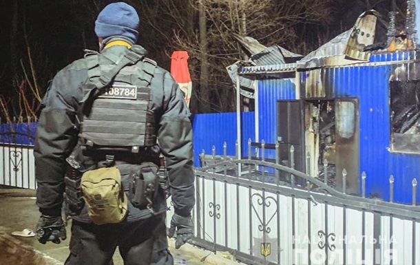 На Луганщине при взрыве в кафе пострадали 12 человек