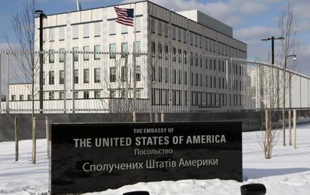 Посольство США тимчасово переносять у Львів