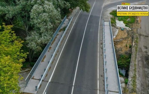 На Луганщині відремонтують 122 км ключової дороги