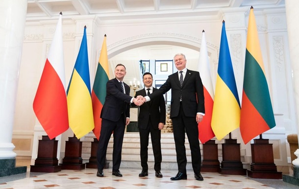 Президенти Польщі і Литви відвідають Київ