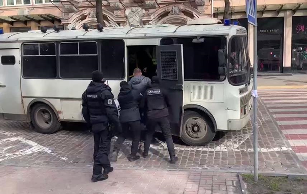 У Києві поліція зірвала проплачений мітинг
