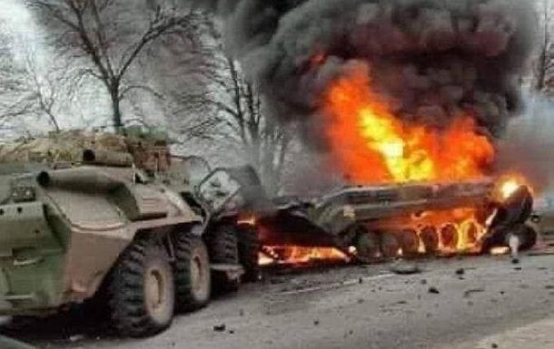 Під Маріуполем ЗСУ знищили 22 російських танки