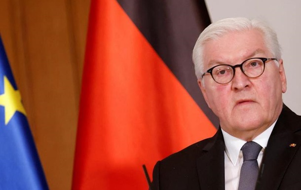 Президент Німеччини закликає Путіна негайно припинити війну в Україні