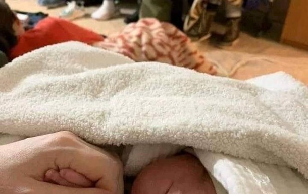 У Києві під час тривоги в укритті народився малюк