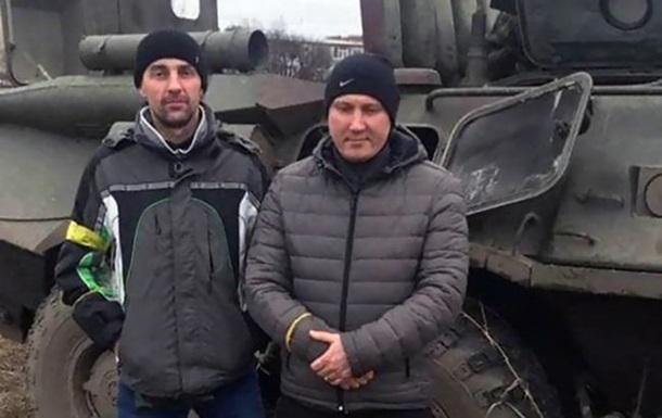 Под Сумами двое железнодорожников захватили вражеский БТР и военных РФ