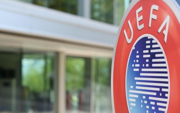 УЕФА и ФИФА исключили Россию из всех футбольных соревнований