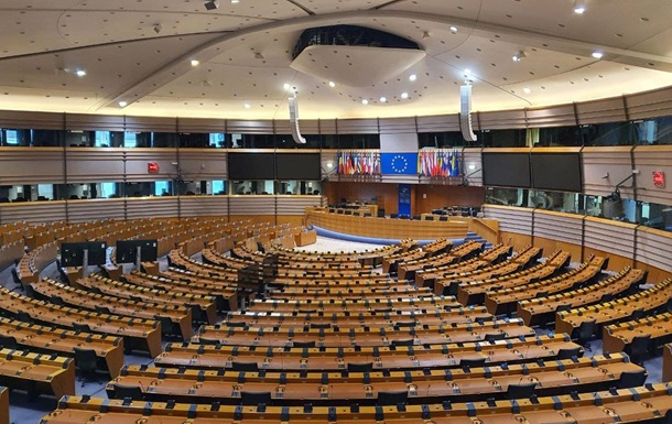 ЕП принял заявку Украины на членство в Евросоюзе