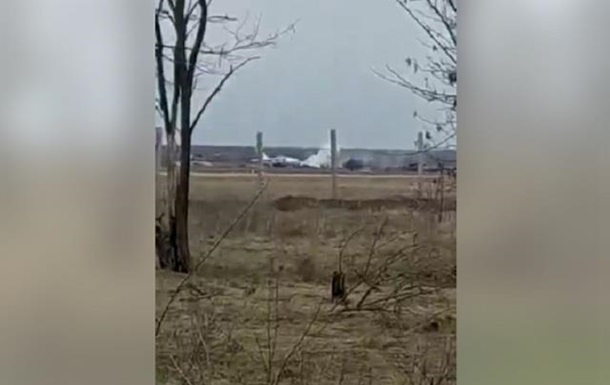 Аеропорт російського Таганрога потрапив під обстріл - соцмережі