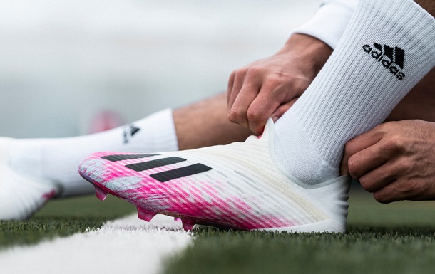 Adidas розірвав контракт зі збірною Росії з футболу