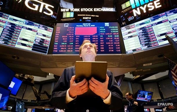 Нью-Йоркська біржа та Nasdaq зупинили торги акціям компаній з РФ