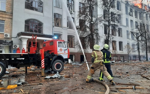 В Харькове разбирают завалы, сообщается о жертвах
