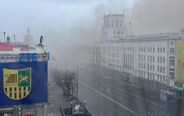 В Харькове ракета попала в здание горсовета
