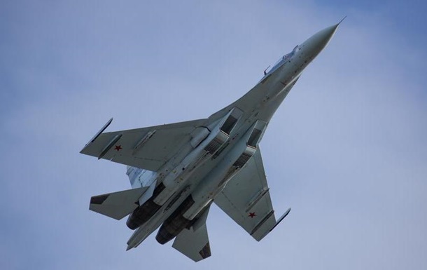 Фактчек: Польща не надсилає бойові літаки в Україну