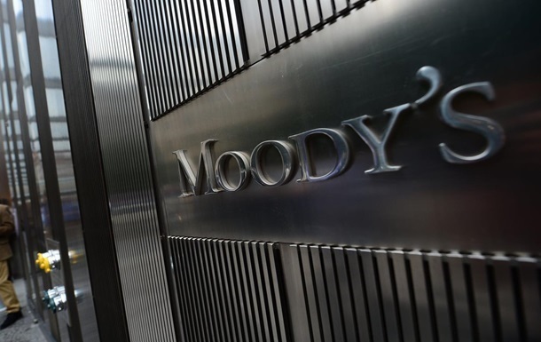 Moody s  впустило  рейтинги Росії відразу на шість сходинок
