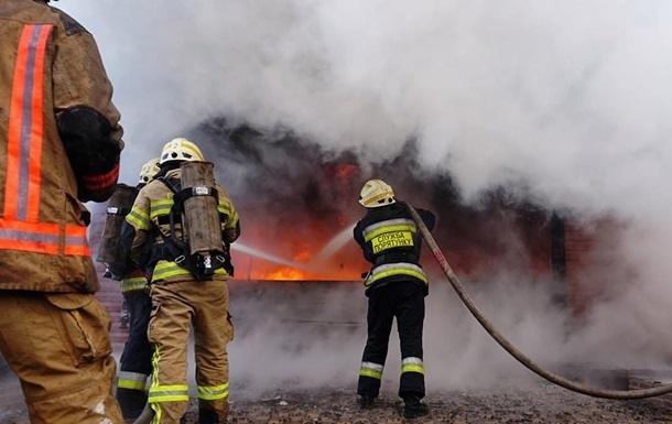 Пожежники вирушили гасити вогонь на Запорізькій АЕС