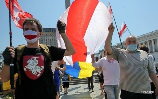 Українці закликають білорусів не воювати за імперські амбіції РФ