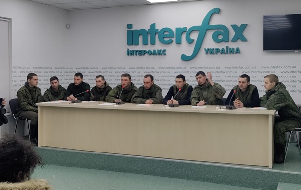 У Києві провели прес-конференцію з полоненими військовими РФ