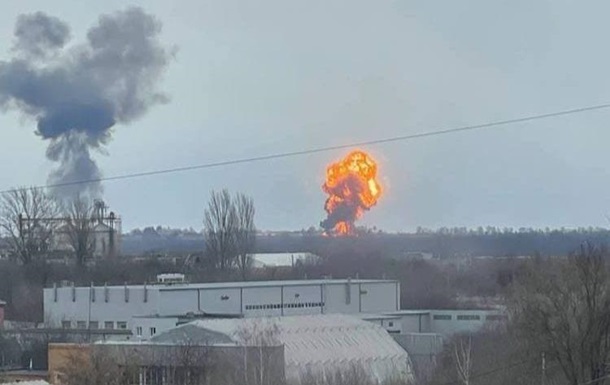 Российские войска обстреляли аэропорт Винница