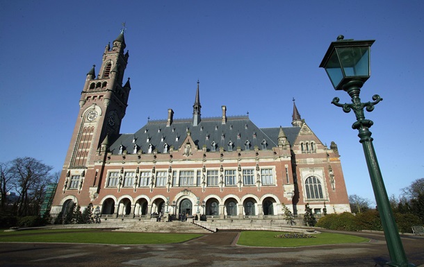 Россия бойкотирует суд в Гааге по иску Украины