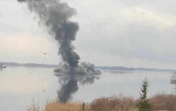 Над Вишгородом ЗСУ збили ворожий вертоліт