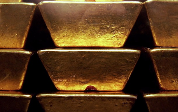 Путин одобрил закон об отмене НДС на покупку золота