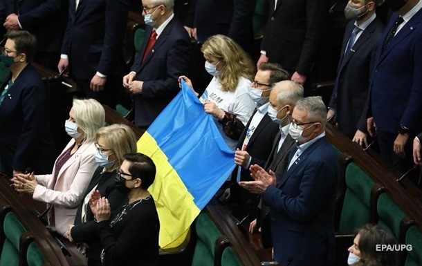 Сенат Польщі підтримав євроінтеграцію України
