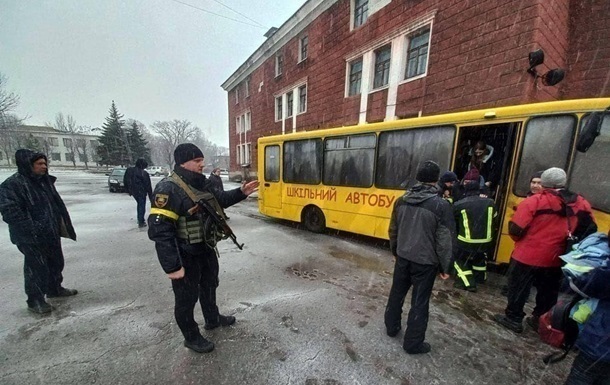 В Украине сегодня заработают 10 гуманитарных коридоров