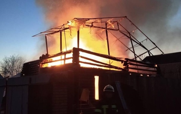 Ворог обстріляв Київ: зруйновано три будинки