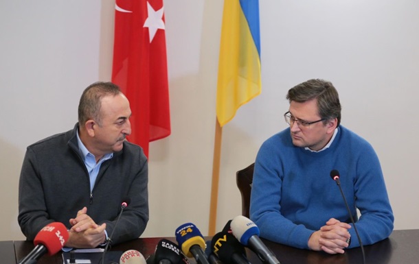 Глава МИД Турции: Надежды на прекращение огня в Украине возросли