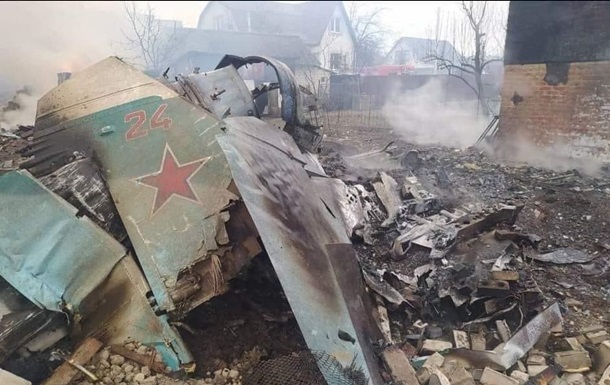 Под Киевом сбили вражеский истребитель