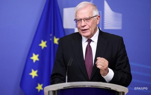 ЕС рассмотрит нефтяные санкции против РФ - Боррель
