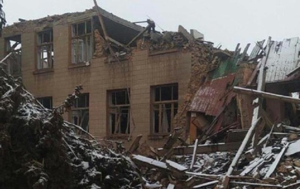 На Харьковщине в результате обстрелов повреждены 60 школ - ОГА