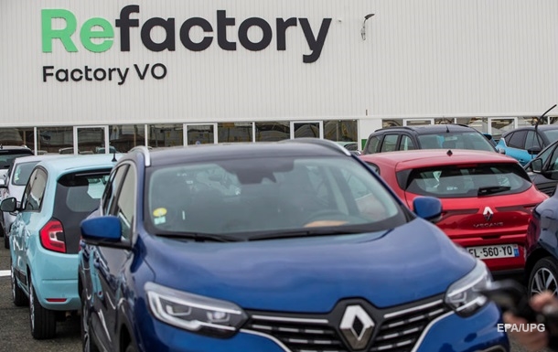 Renault зупиняє виробництво в Росії