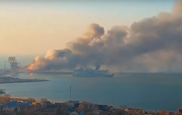 Ликвидация корабля РФ в Бердянске: появилось видео
