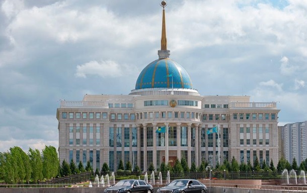 Казахстан не хоче опинитися за  залізною завісою  з РФ 