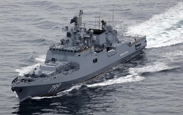 Фрегат РФ с ракетами Калибр вышел из Севастополя в Черное море