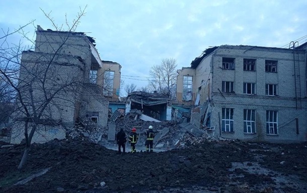 Внаслідок ракетного обстрілу в Краматорську зруйновано школу