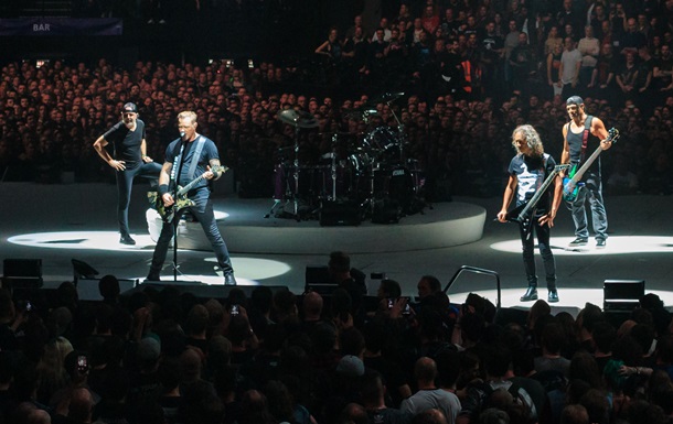 Metallica собирает деньги для поддержки украинцев