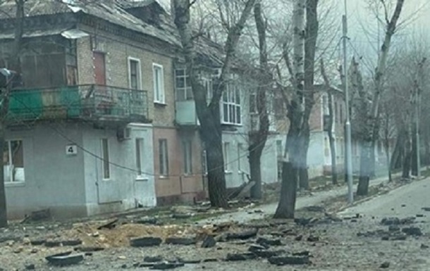Момент взрыва в жилом квартале Северодонецка показали на видео